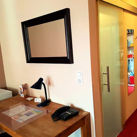 Marktterrassen Pensión Hennef (Sieg)