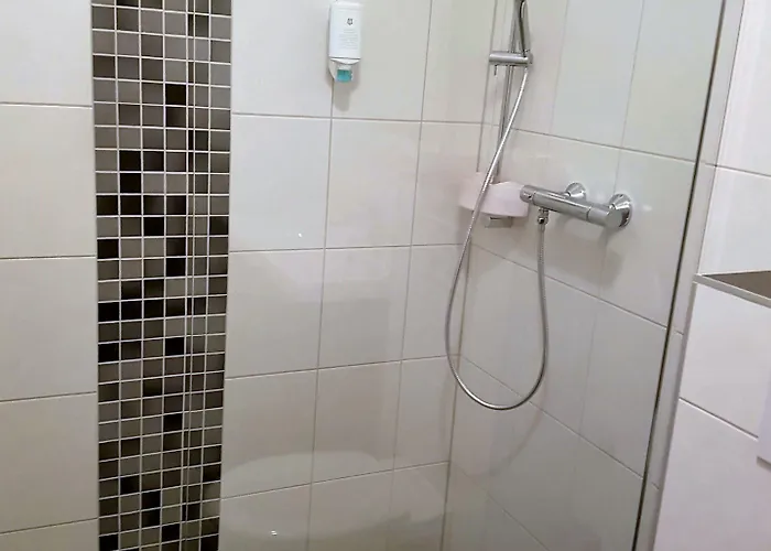 Marktterrassen Pensión Hennef (Sieg)